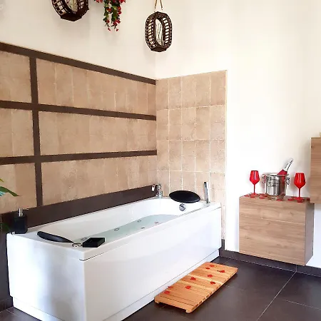 Bed & Breakfast Idrotaras *